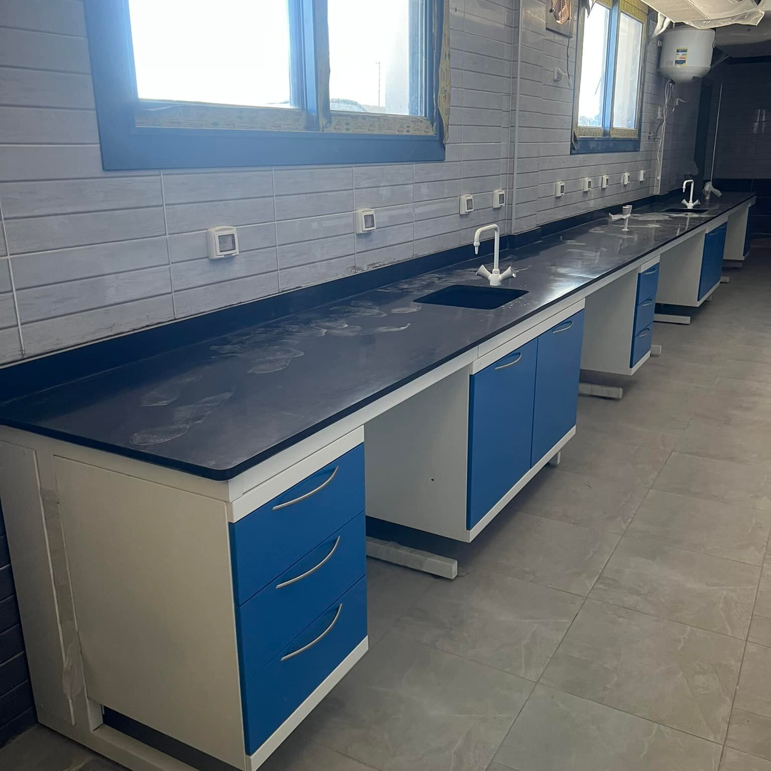 بنشات معمليه Lab bench lab Furniture اثاث معملي